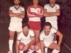 1983 – Empate em 5 a 5 com a Caldense, no CIC: em pé, Ademir, Wilsinho e Baiano; agachados, Paulinho Platini e Richardinho.