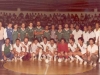 1986 – Foto histórica: Reio e Ferro Velho, rivais por mais de uma década no futebol de salão local, posando juntos no CIC. 